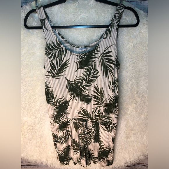 Lascana Tropical Green and Cream Jumpsuit NWOT 38🌴🍍🌴 - Picture 7 of 15
